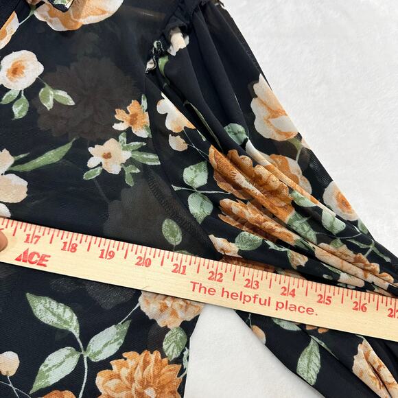 Ember Floral Ruffle Top Long Sleeve Buttoned Women's Medium V-Neck Sheer Summer - Picture 7 of 10